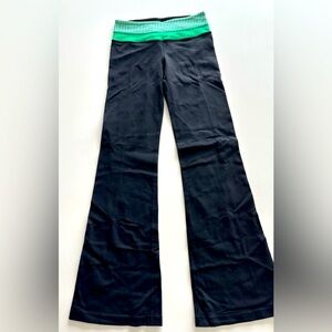 LULULEMON FLARE PANTS